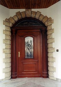 Entrance doors