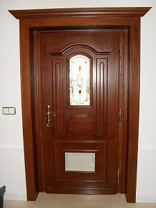 Entrance doors